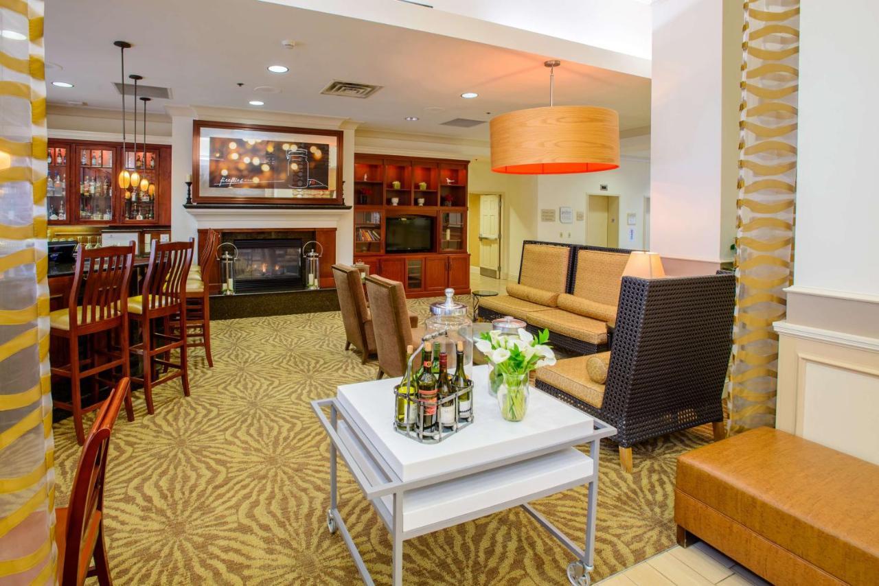 Hilton Garden Inn Rochester Downtown Exterior foto