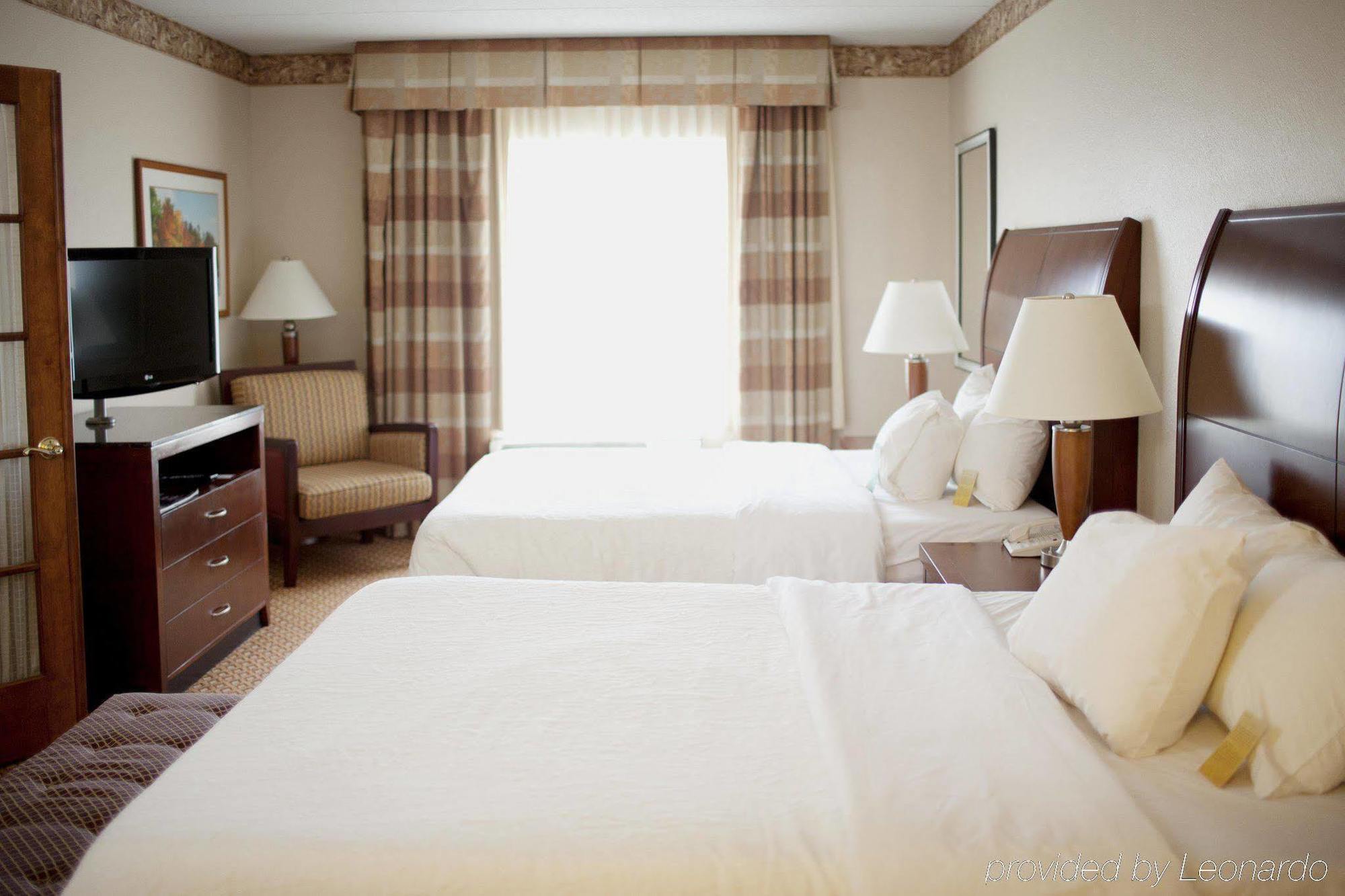 Hilton Garden Inn Rochester Downtown Exterior foto