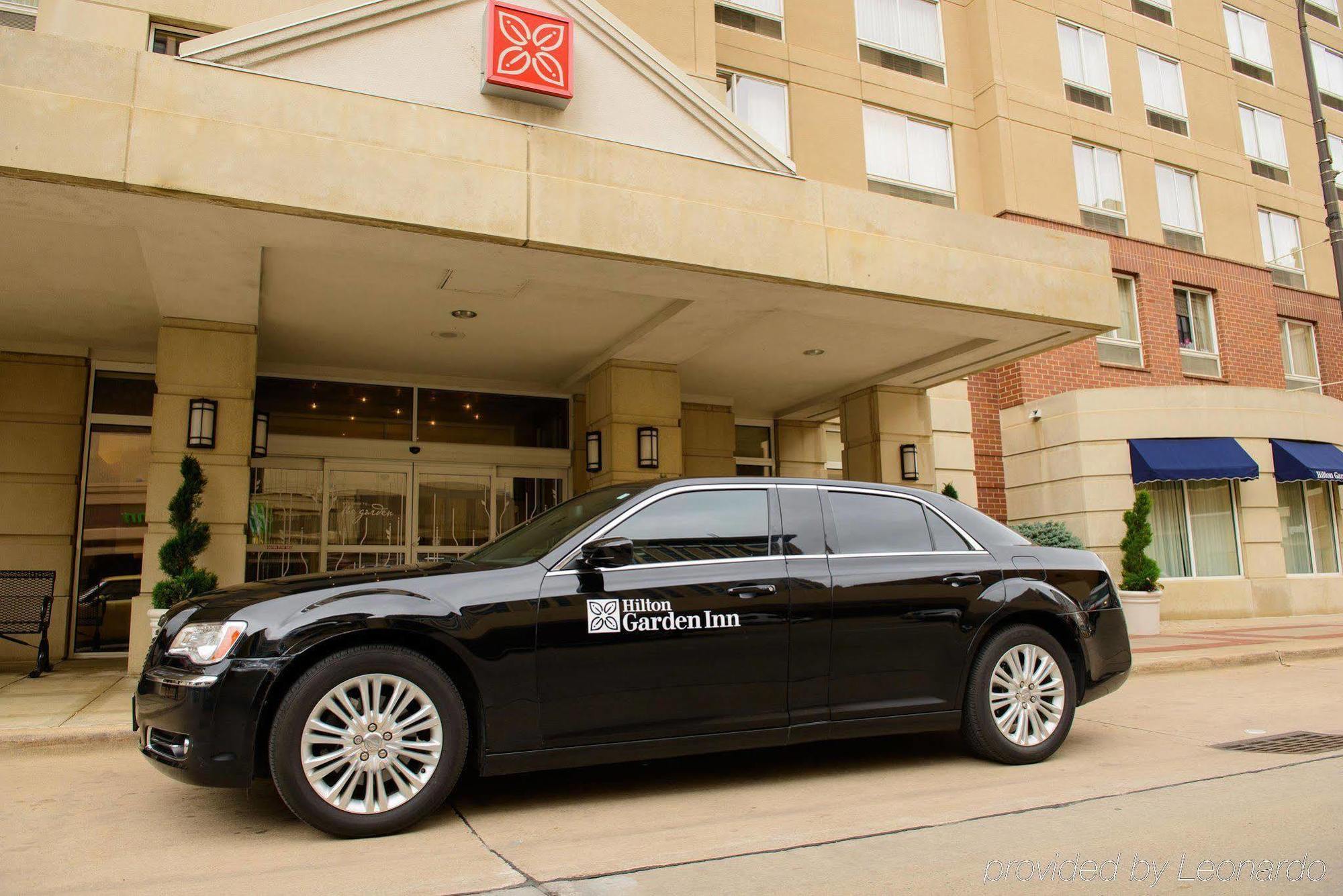 Hilton Garden Inn Rochester Downtown Exterior foto