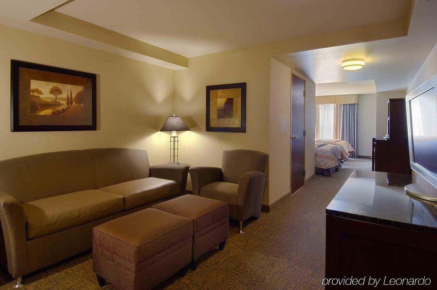Hilton Garden Inn Rochester Downtown Exterior foto