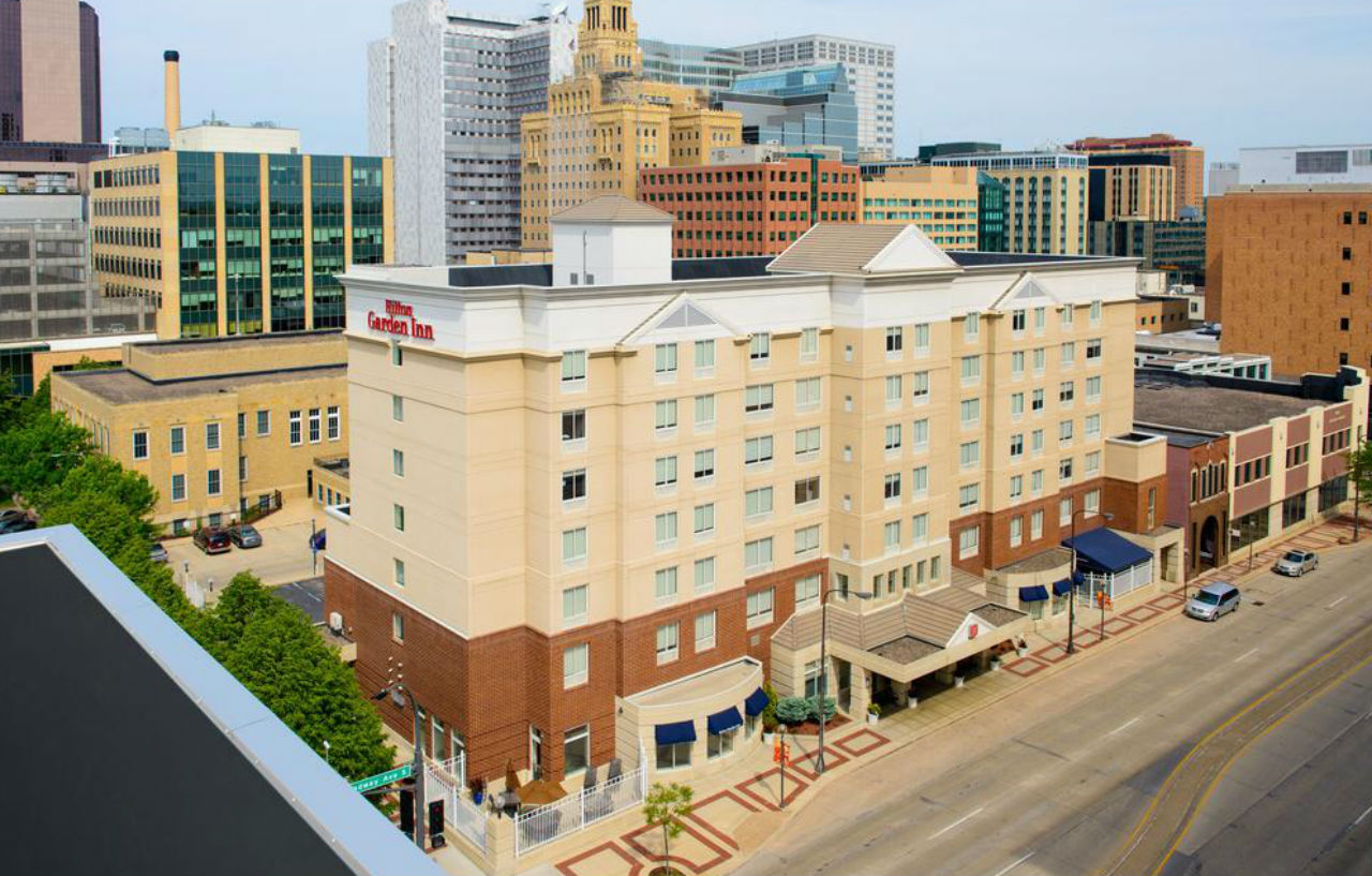 Hilton Garden Inn Rochester Downtown Exterior foto